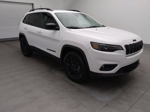Used 2023 Jeep Cherokee Altitude Lux image 11