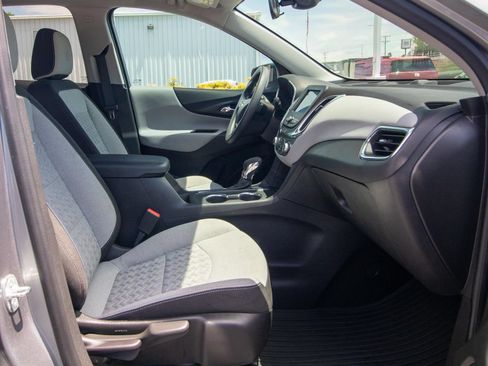 Used 2024 Chevrolet Equinox LS w/ LS Convenience Package FWD image 18