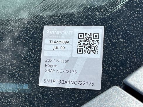 Used 2022 Nissan Rogue SV FWD image 30