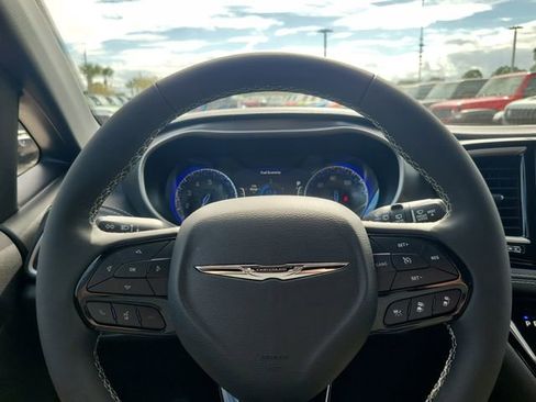 New 2026 Chrysler Pacifica Select w/ S Appearance Package image 16