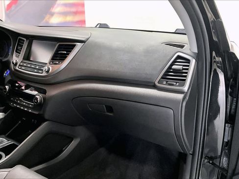 Used 2017 Hyundai Tucson Limited w/ Cargo Package image 20