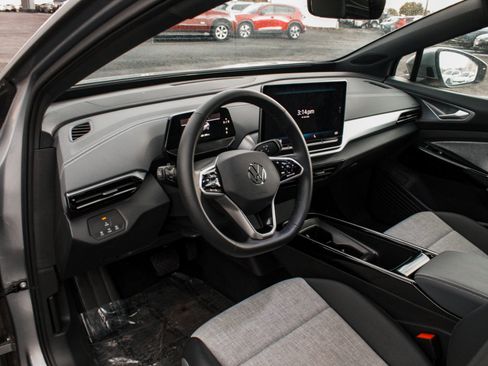 Used 2025 Volkswagen ID.4 Pro AWD/4WD image 8