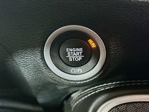 Used 2018 Dodge Challenger GT w/ Driver Convenience Group image 27