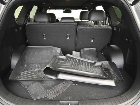 Used 2022 Hyundai Santa Fe Calligraphy image 16