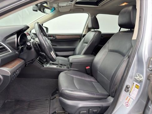 Used 2017 Subaru Outback 2.5i Limited AWD/4WD image 20