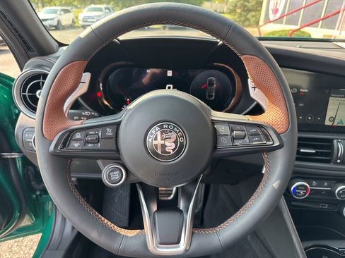New 2025 Alfa Romeo Giulia Intensa w/ Driving Assist Package image 14