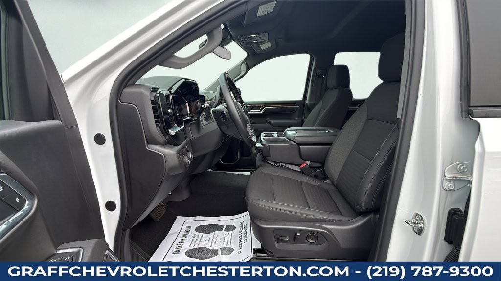 Used 2026 Chevrolet Silverado 1500 RST w/ RST Select Package AWD/4WD image 21