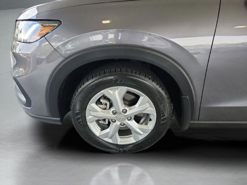 Certified 2023 Honda HR-V LX image 31