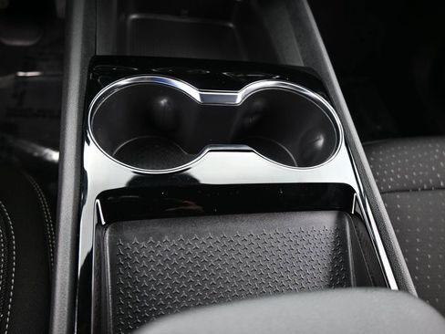 Used 2025 Chevrolet Blazer EV LT image 31