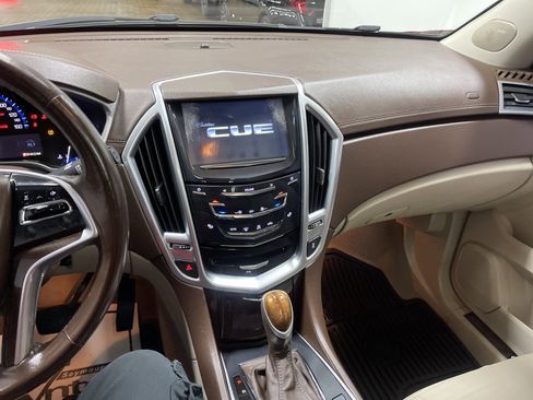 Used 2014 Cadillac SRX Luxury w/ Driver Awareness Package FWD image 29