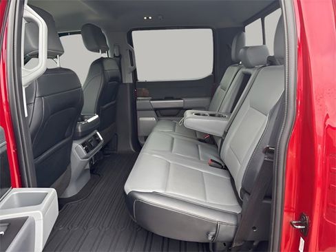 Used 2023 Ford F150 Lariat w/ Equipment Group 502A High image 16