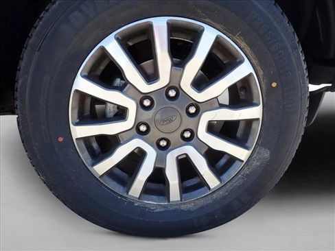 Used 2019 Ford Ranger XLT w/ Equipment Group 302A Luxury AWD/4WD image 7
