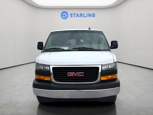 Used 2024 GMC Savana 2500 w/ Driver Convenience Package image 15