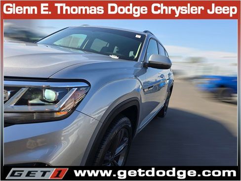 Used 2021 Volkswagen Atlas SE w/ Panoramic Sunroof Package image 4