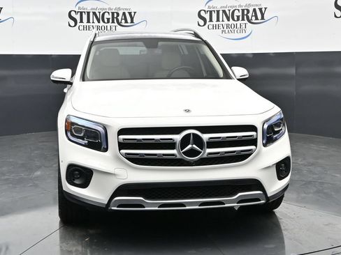 Used 2022 Mercedes-Benz GLB 250 4MATIC image 2
