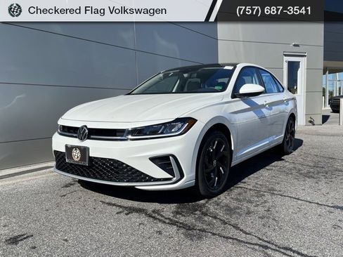 New 2026 Volkswagen Jetta SE image 11