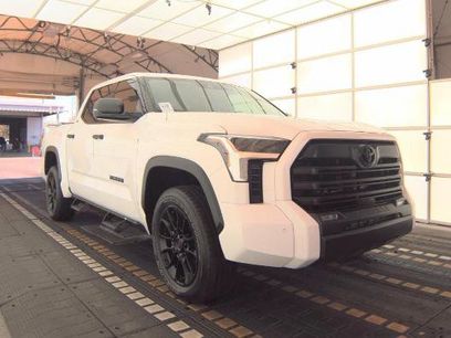 Used 2023 Toyota Tundra SR5 w/ SR5 Convenience Package