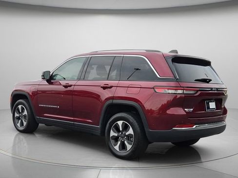 Used 2024 Jeep Grand Cherokee Limited 4xe AWD/4WD image 6