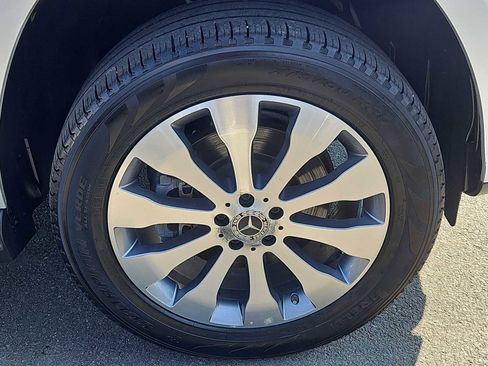 Used 2017 Mercedes-Benz GLS 450 4MATIC image 10