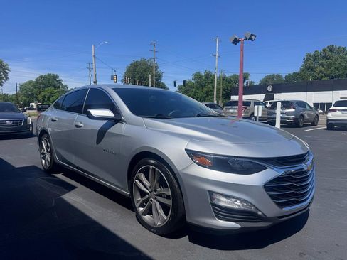 Used 2021 Chevrolet Malibu LT FWD image 7