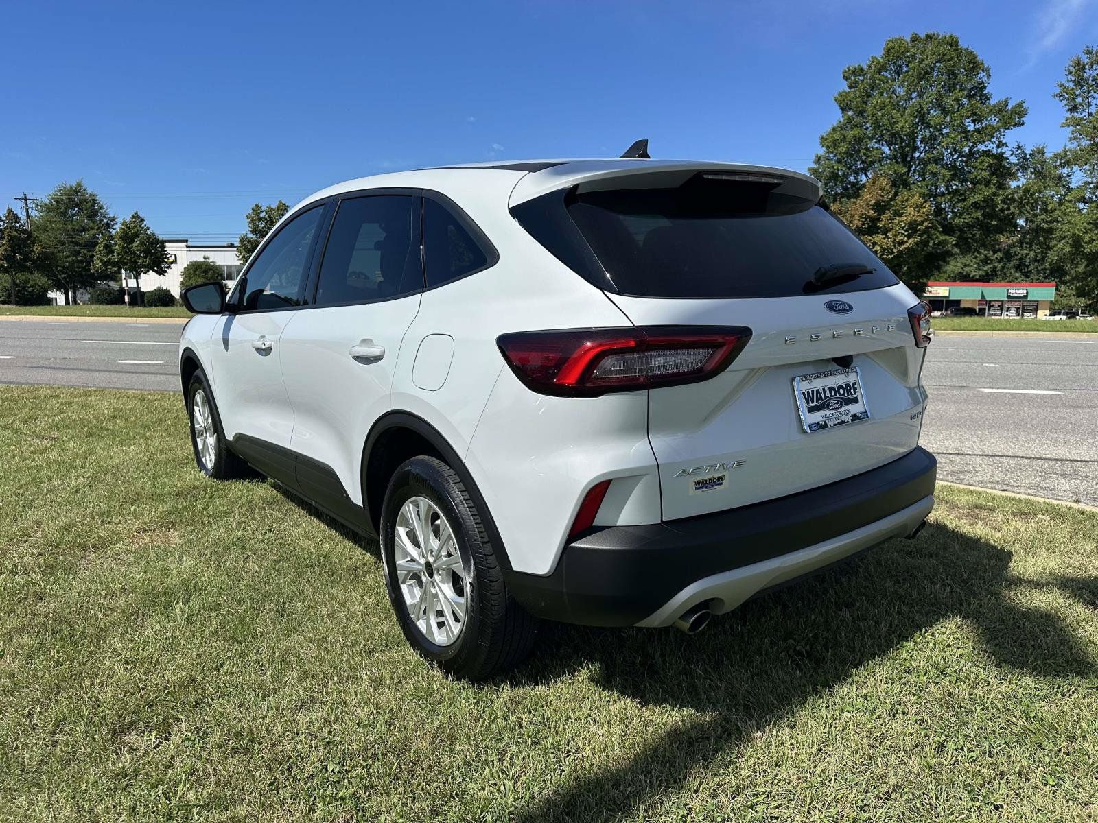 Certified 2025 Ford Escape Active AWD/4WD image 4