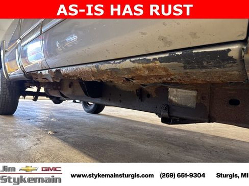 Used 2003 Chevrolet Silverado 2500 LT image 2