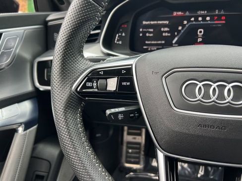 Used 2020 Audi S7 Prestige w/ Prestige Package image 26