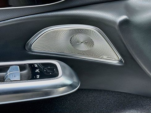Used 2024 Mercedes-Benz E 350 4MATIC Sedan image 18