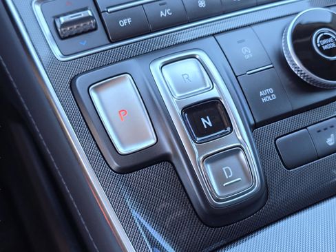 Used 2023 Hyundai Santa Fe SEL w/ Premium Package image 32