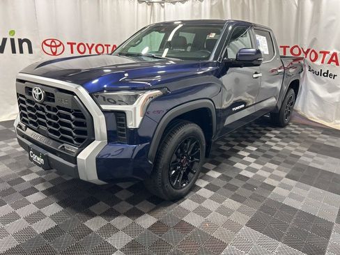 Used 2022 Toyota Tundra Limited image 4