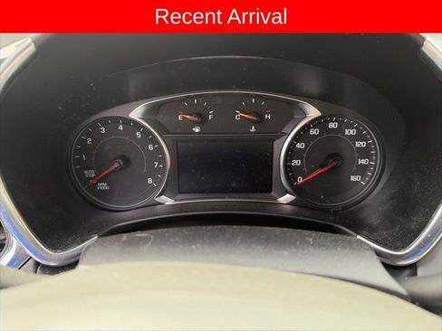 Used 2023 Chevrolet Equinox LS w/ LS Convenience Package image 3