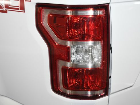 Used 2019 Ford F150 XLT image 60