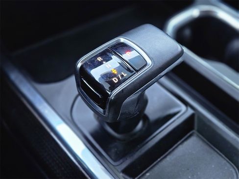 Used 2023 Chevrolet Silverado 1500 RST image 22