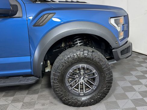 Used 2019 Ford F150 Raptor w/ Equipment Group 802A Luxury AWD/4WD image 13