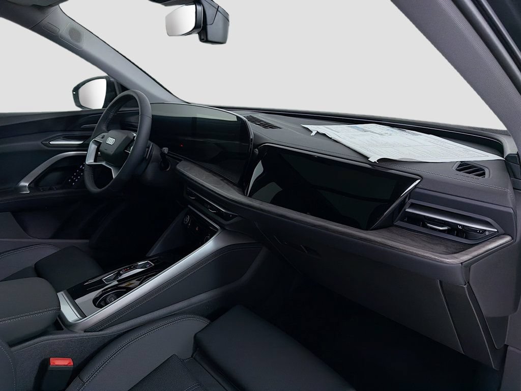 New 2026 Audi Q5 Premium Plus w/ Premium Plus AWD/4WD image 31