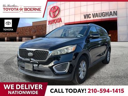 Used 2016 Kia Sorento LX w/ LX Convenience Package