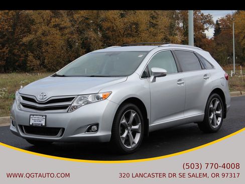 Used 2013 Toyota Venza XLE image 1
