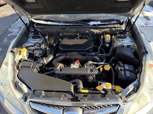 Used 2012 Subaru Legacy 2.5i Premium image 12
