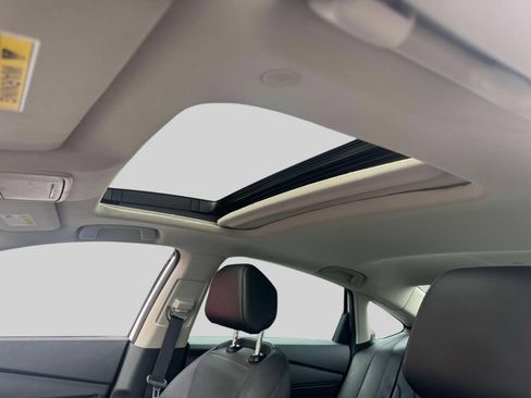 Used 2023 Honda Accord EX-L image 16