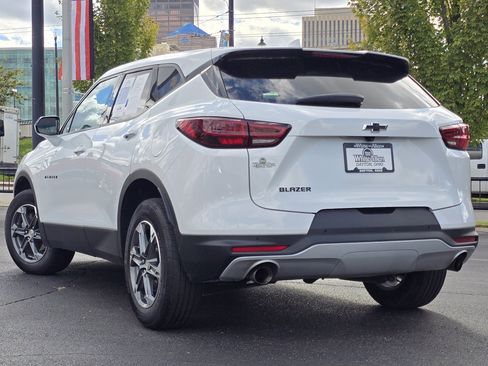 Used 2023 Chevrolet Blazer LT w/ Driver Confidence Package image 17