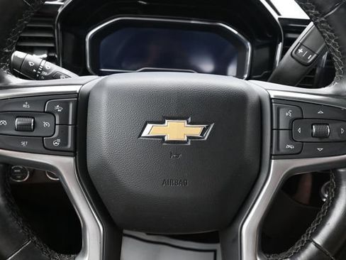 Used 2024 Chevrolet Silverado 1500 LT AWD/4WD image 37