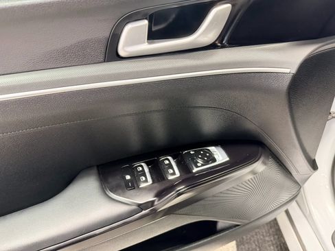 Used 2022 Kia K5 GT-Line w/ GT-Line Awd Premium Package image 6