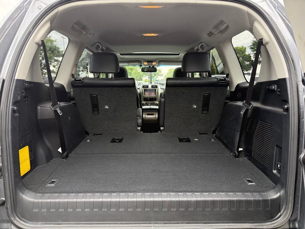 Used 2018 Lexus GX 460 Premium AWD/4WD image 19
