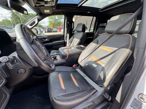 Used 2023 GMC Yukon XL AT4 w/ LPO, Floor Liner Package AWD/4WD image 12