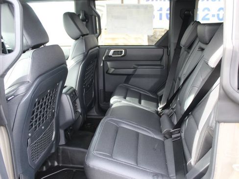 New 2025 Ford Bronco Big Bend AWD/4WD image 21