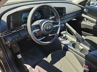 New 2026 Hyundai Elantra Blue video 3