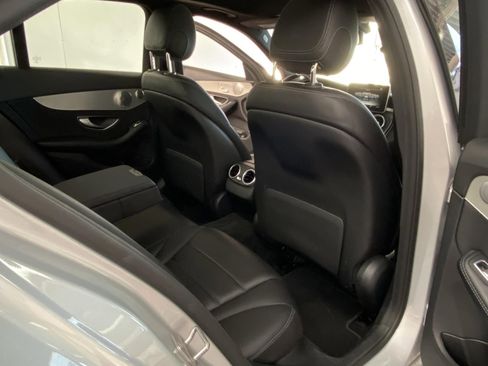 Used 2018 Mercedes-Benz C 300 4MATIC Sedan image 12