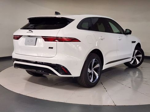 New 2026 Jaguar F-PACE R-Dynamic S image 2