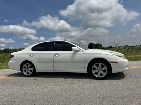 Used 2005 Lexus ES 330 image 1
