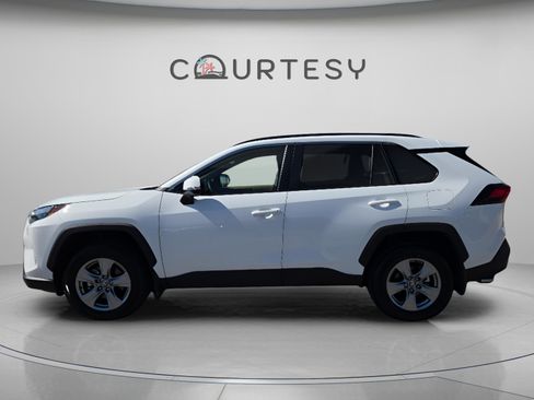 Certified 2025 Toyota RAV4 XLE image 2